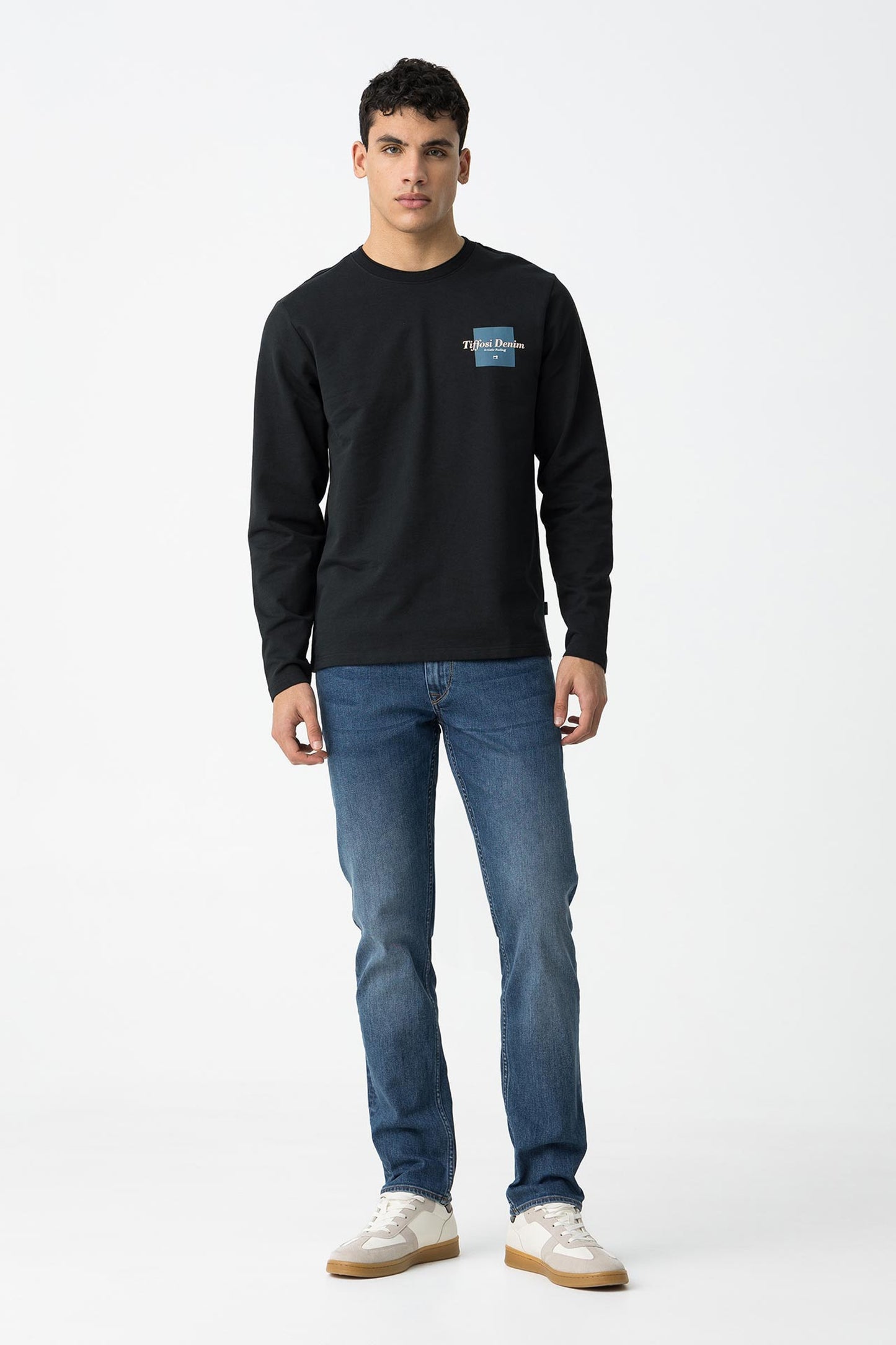 TIFFOSI Medium Blue Leo Comfort Fit Denim Jeans