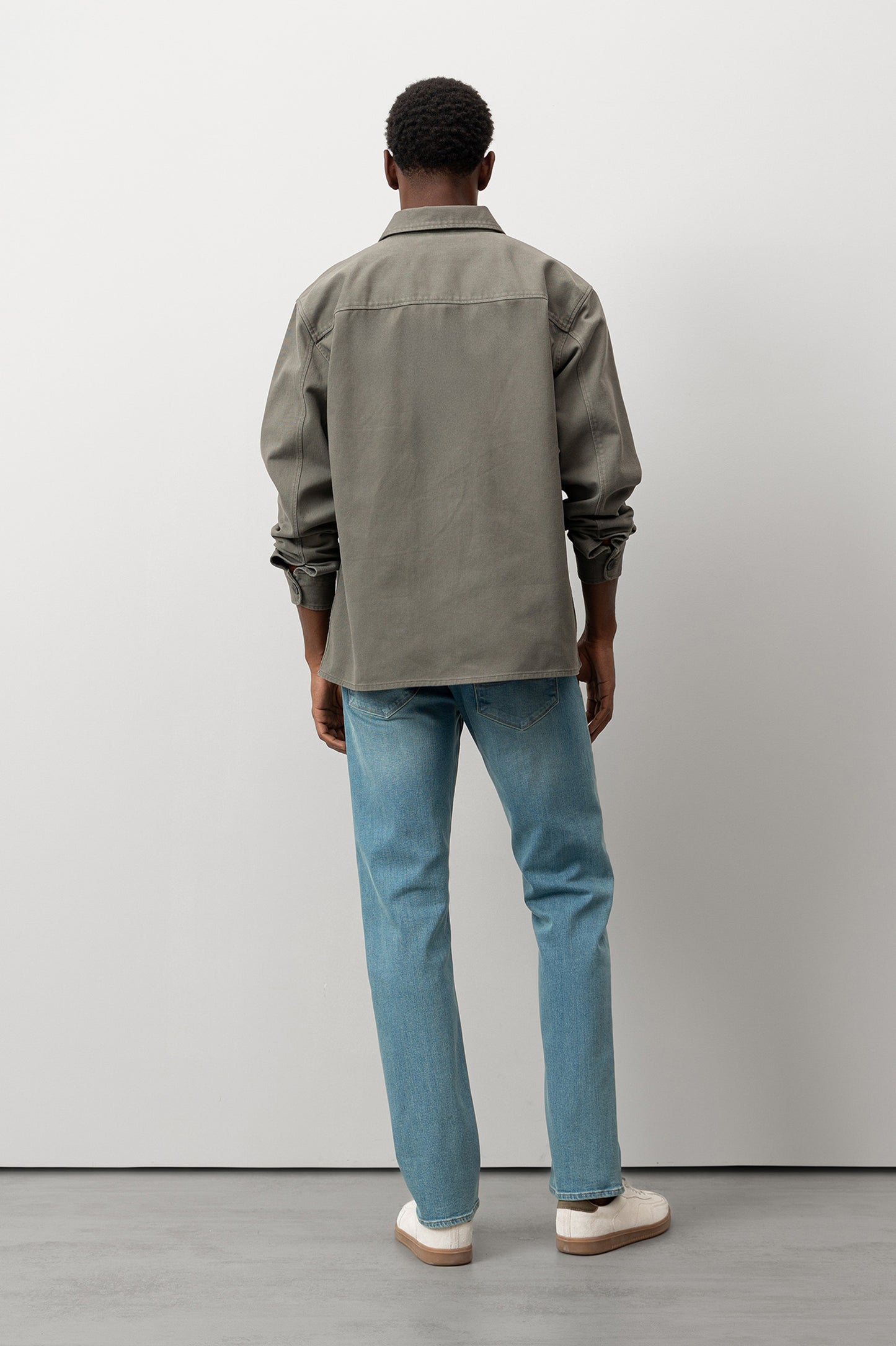 VILANOVA Light Blue Comfort Fit Denim Jeans