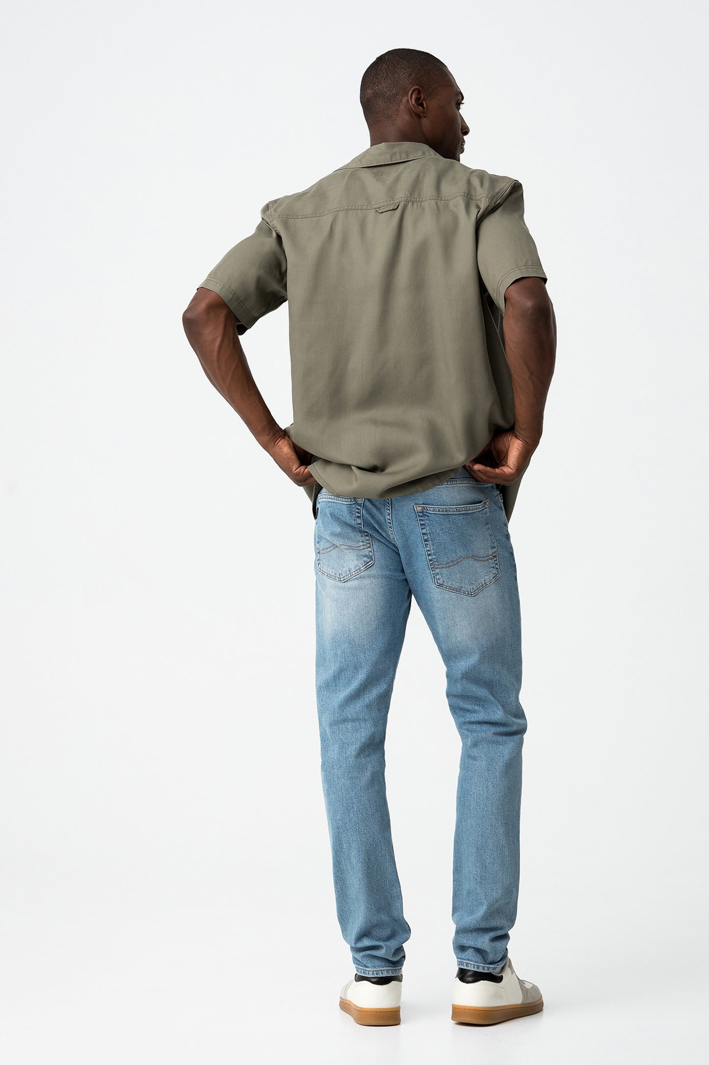 TIFFOSI Light Blue Comfort Fit Denim Jeans